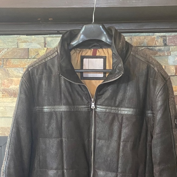 MileStone Jacket - Picture 3 of 4